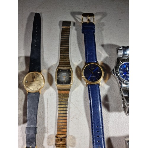 142 - Collection of assorted wristwatches to inc Timex, Accurist, Taon, Citizen etc, all are untested plea... 