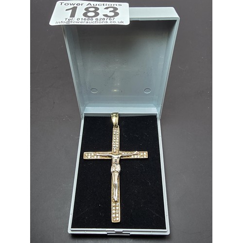 183 - A good quality 925 silver gold plated Crucifix pendant made to a high standard, featuring a well cas... 