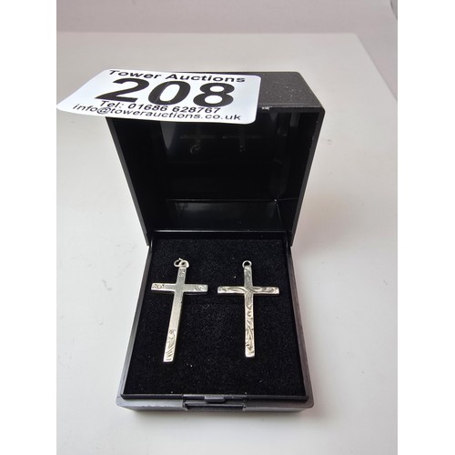 208 - 2x 925 sterling silver Cross formed pendants with different designs, in clean condition and boxed. L... 