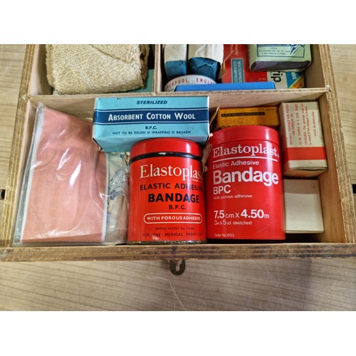 336 - 2x good quality vintage first aid boxes inc a metal Sanoid first aid box containing a variety of fir... 