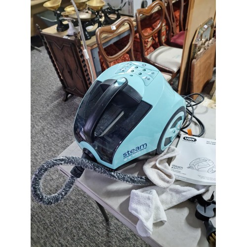 350 - Boxed Vax 1700w compact steam cleaner with a 2.5 litre tank complete with accessories in as new cond... 