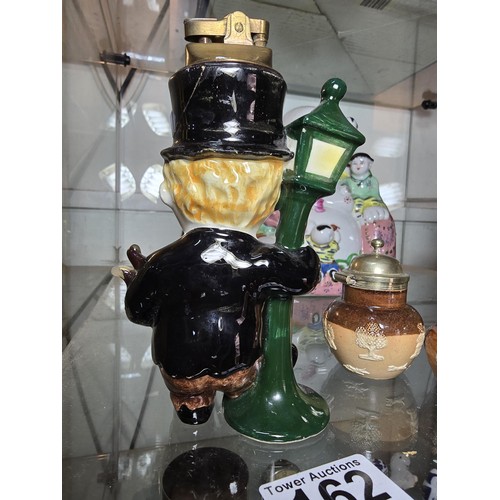 162 - A lot of 3 collectable items to include a very charming vintage ceramic figural table lighter in the... 