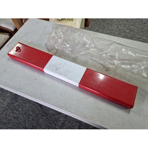 372 - Good quality heavy duty red and white metal warning triangle measures when folded 76cm long and 11cm... 