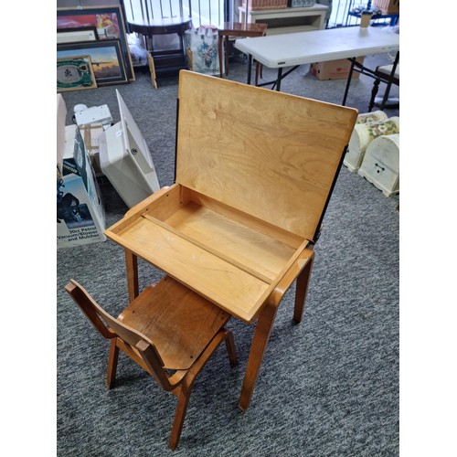 379 - Good quality vintage mid century children's flip up desk and matching chair, in overall good conditi... 