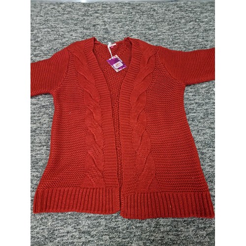 396 - Joe Browns knitted red Gent's wool cardigan in excellent clean condition as new with tags - Size UK ... 