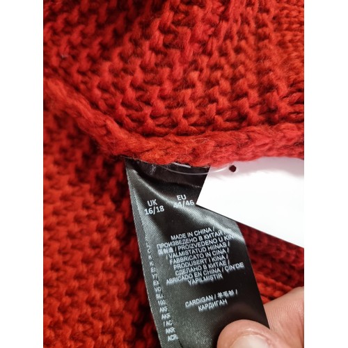 396 - Joe Browns knitted red Gent's wool cardigan in excellent clean condition as new with tags - Size UK ... 