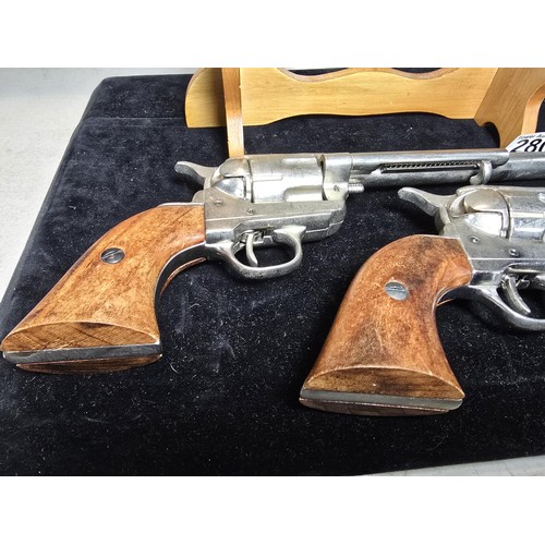 280 - 2x impressive heavy replica BKA 98 Colt 45 revolvers with a 6 cylinder chamber, both pistols are ful... 