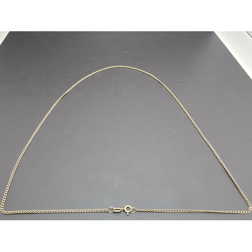 251 - A hallmarked 9ct yellow gold neck chain having a length of 22