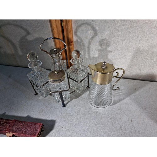 39 - Quantity of collectables to inc a silver plated 4x piece cruet set, brass topped glass jug, 2x boxed... 