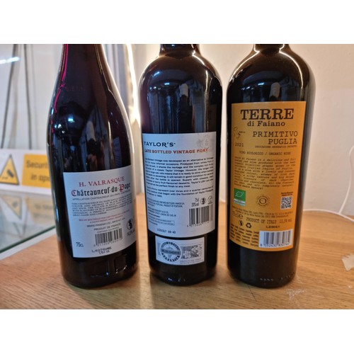 139 - Collection of 3x new and sealed bottle of alcohol inc Chateauneuf du Pape 2023, Terre di Faiano orga... 