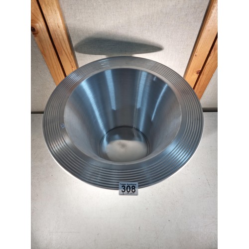 308 - Good quality aluminium champagne ice bucket in good order has a height of 26cm diameter of 40cm