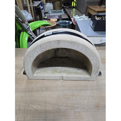 367 - Large heavy limestone wall mounting planter basin with metal bracket in good overall condition. Meas... 