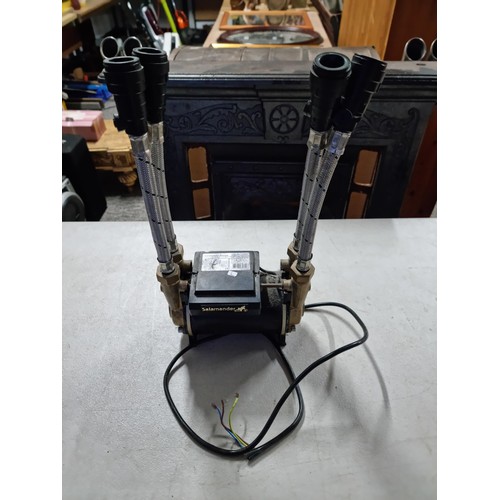 330A - Good quality Salamander pump CTFORCE30PT 230v in working order fitted with a automatic thermal reset... 