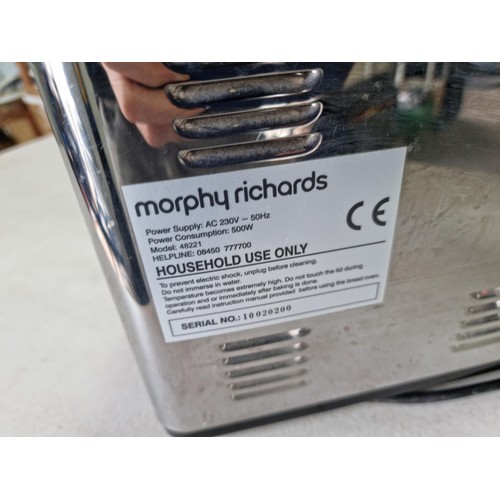 381 - Good quality digital Morphy Richard bread maker in good order with digital display comes with paddle... 