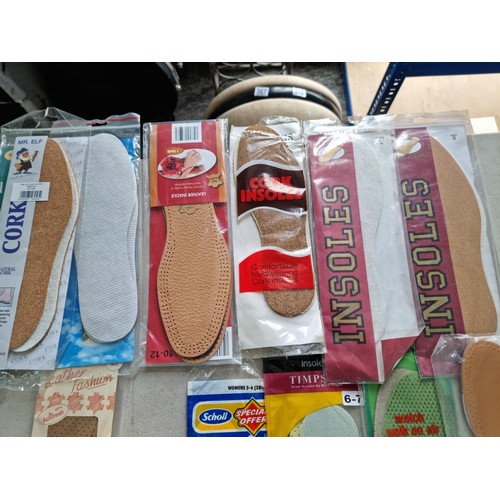 363 - Large quantity of 17x adjustable insoles predominantly in cork and leather all in bags along with a ... 