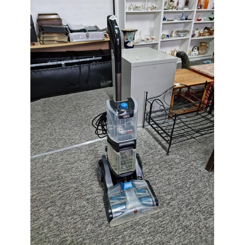 393 - Vax Platinum smart wash flexforce carpet cleaner, complete with power cable in good order , has been... 