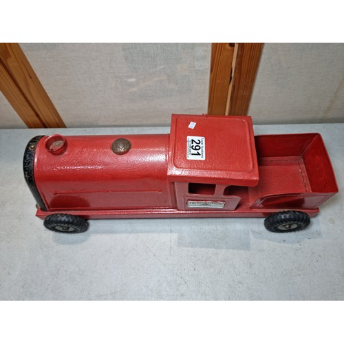 291 - A charming vintage large Tri-ang Express puff puff tin plate train locomotive circa 1950's, the trai... 