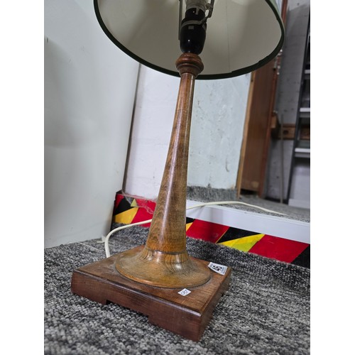 294 - Good quality vintage turned wood table lamp with horn style base on a plinth, the woodwork of this l... 