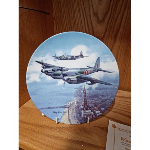 50 - Pair of collectable limited edition commemorative plates including a Royal Doulton - Heroes over Hom... 