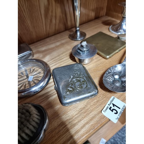 51 - Shelf full of collectable silver plated ware including 2x cigarette cases, 2x pairs of sugar tongs, ... 