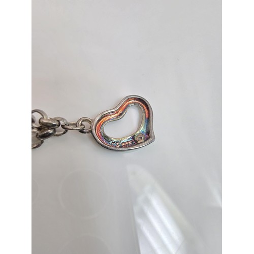 175 - 2x 925 silver bracelets, both having a heart charm design, both are in good clean condition, 1 brace... 