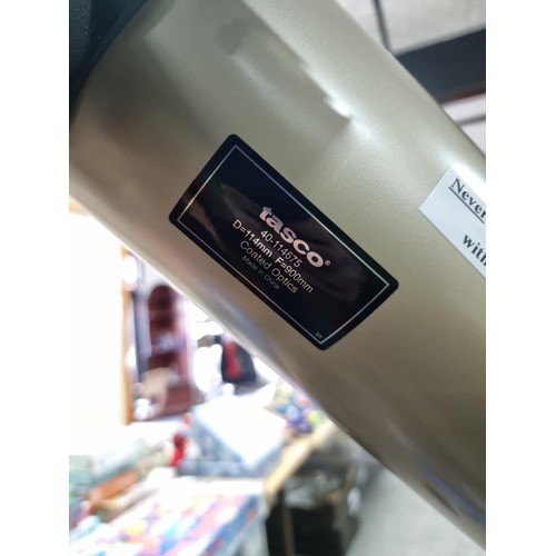 101 - A large astronomical telescope-Tasco Luminova 4.5