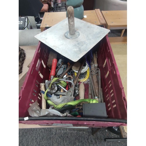 386 - Large crate of shed odds to include a good quality coal scuttle, mortar board, meat cleaver, vintage... 