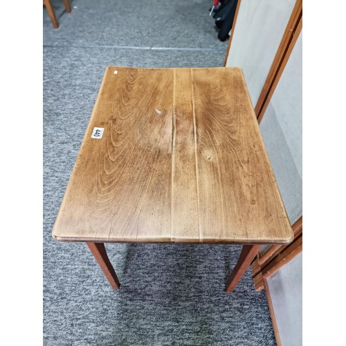 440 - Good quality solid Mid-Century foldable teak table in good looked after condition, standing on good ... 
