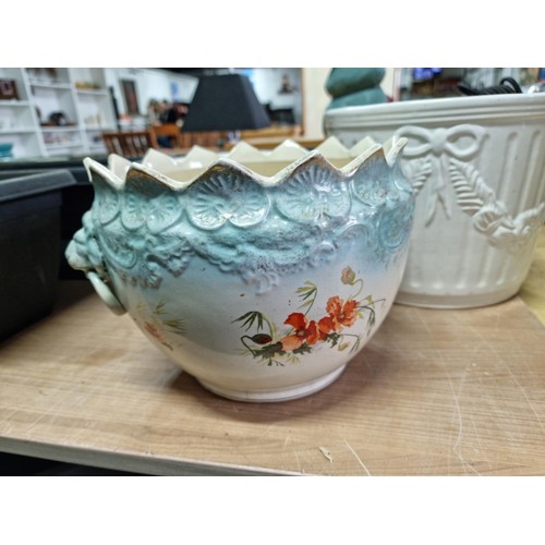 419 - Large collection of planters to include 5x ceramic planters of various sizes to include a lion mask ... 