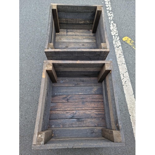 432 - 2x good quality heavy duty hand made wooden box planters which have been recently weather treated ma... 