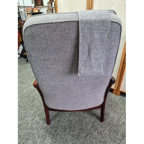 468 - Good quality upholstered reclining arm chair which has a pump up lumber support for the back featuri... 