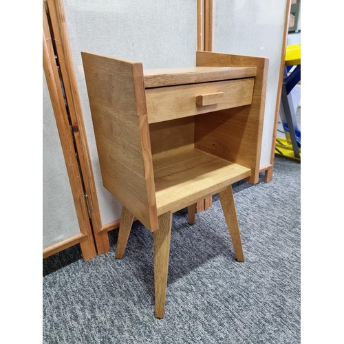 476 - Modern as new retro design solid light oak bedside cabinet featuring a drawer with space below stand... 