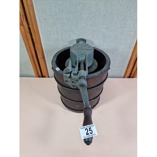 Lot 25        