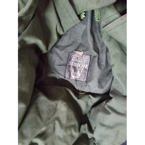 1 - A selection of overalls and work wear to inclujde two Dickies boilersuites sized 46R and 44R, an as ... 