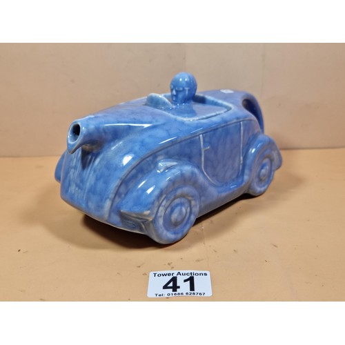 41 - A vintage Sadler racing car shaped teapot in blue complete with driver as the lid in very good condi... 