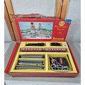 Vintage boxed 'OO' guage electric Tri-ang R1X passenger train set in ...