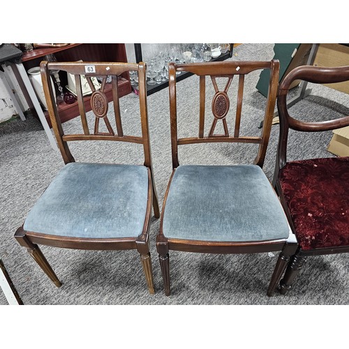 63 - Collection of 3x mahogany reproduction chairs to include to shield back matching chairs and a curved... 