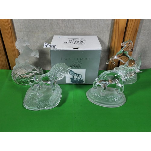 82 - A collection of 4x Cristal D' Arques France glass animal figures to include a lion, an elephant, a h... 