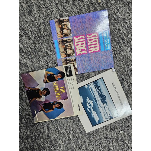 97 - A selection of vinyl records, to include some popular artists. Albums by 10cc, Brian Ferry, Billy Jo... 