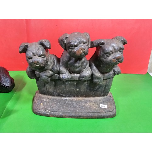 103A - 2x good quality vintage cast iron door stops to include one in the form of a dog cocking its leg and... 