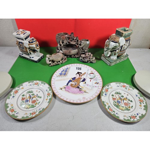 106 - Small quantity of collectables to include 3x hand carved soapstone artists bowls all in good order w... 