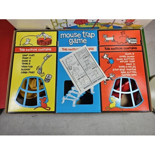 110 - 2x vintage board games to include Mouse Trap by Ideal and a boxed original Cluedo, both are in good ... 