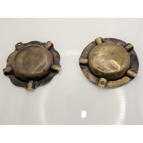 69 - A collection of vintage and antique corkscrews, to include 3x wooden handled corkscrews, two yale lo... 