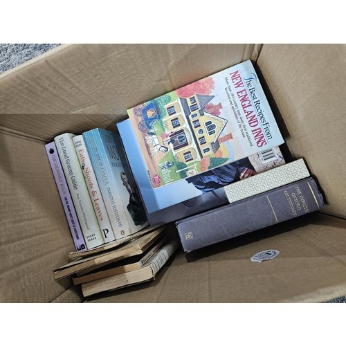 149 - Box containing a quantity of assorted books to include Collins German Dictionary, Collins Oxford Dic... 