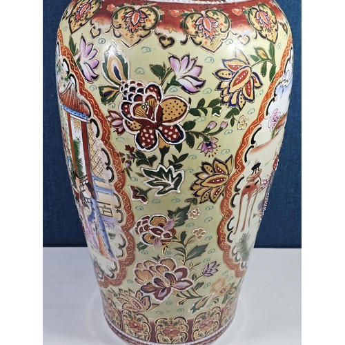 166 - Large and impressive hand painted and decorated Satsuma style vase, the vase depicts an oriental cer... 