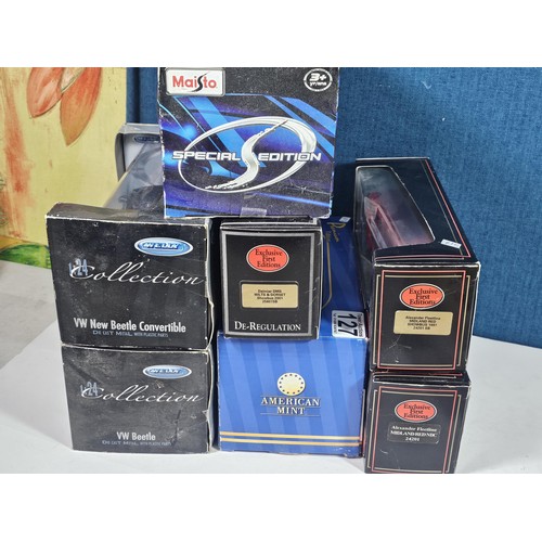 132 - Collection of 21x boxed diecast vehicles to include 12x boxed Shell Supper car collection cars along... 