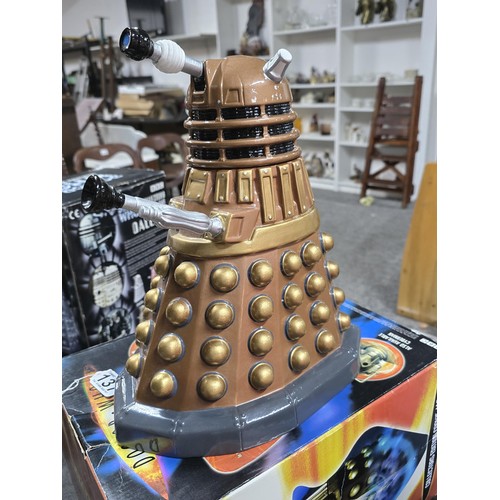 137 - A Dr Who ceramic cookie jar dating from 2004, complete with its original box, the cookie jar is in b... 