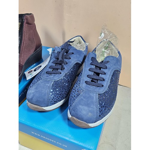 9 - 2 pairs of as new boxed shoes from DB Shoes to include a pair of Aberdeen leather topped ladies shoe... 