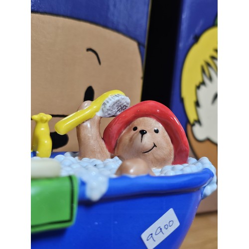113 - Two boxed collectable ornaments to include Paddington Bear Bathtime Limited Edition no 995 of 1500, ... 