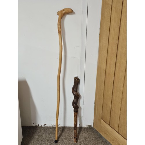 150 - A good quality 2ft long twisted willow cudgel, a heavy stick used for self defence or as a club, the... 